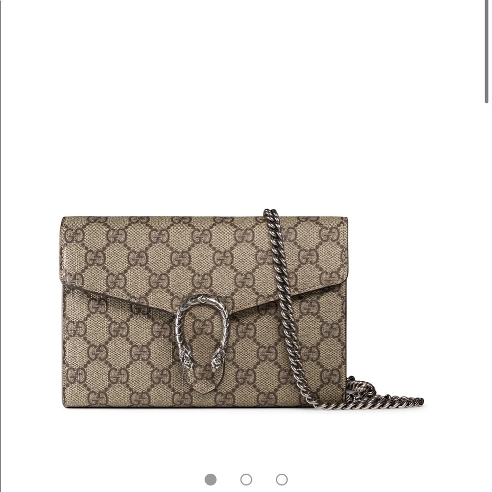Gucci Dionysus GG Supreme Mini Chain Bag